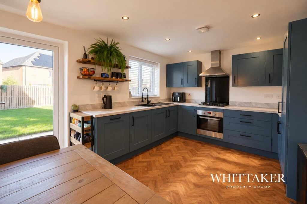 Dataller Drive gallery photo 5