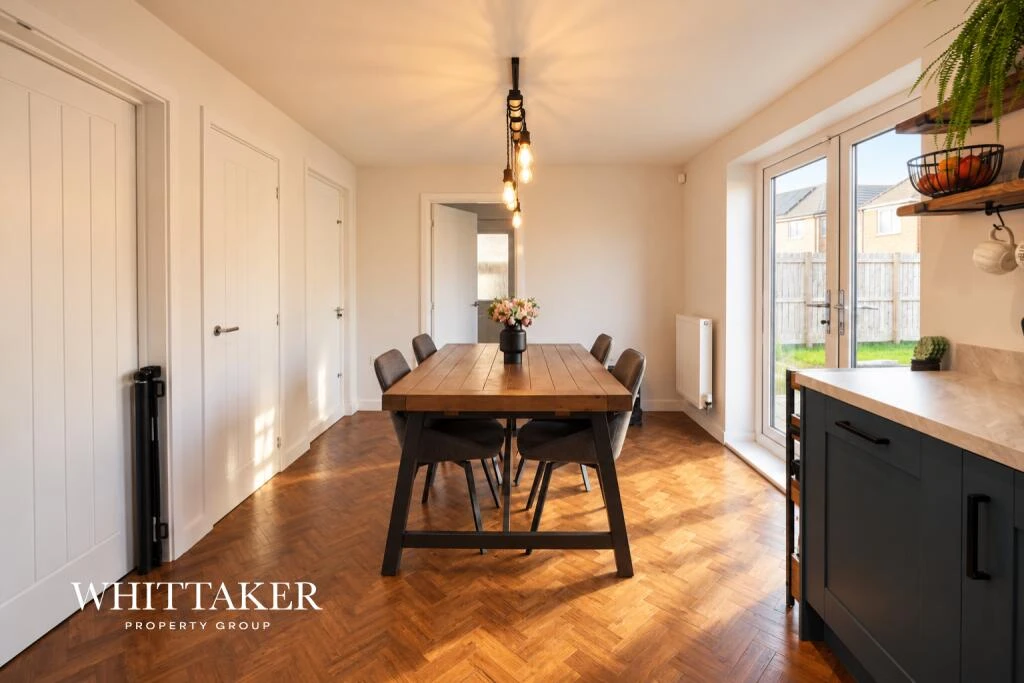 Dataller Drive gallery photo 7