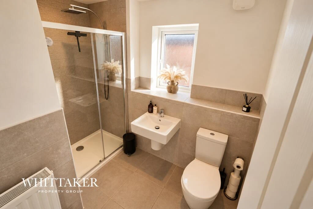 Dataller Drive gallery photo 12