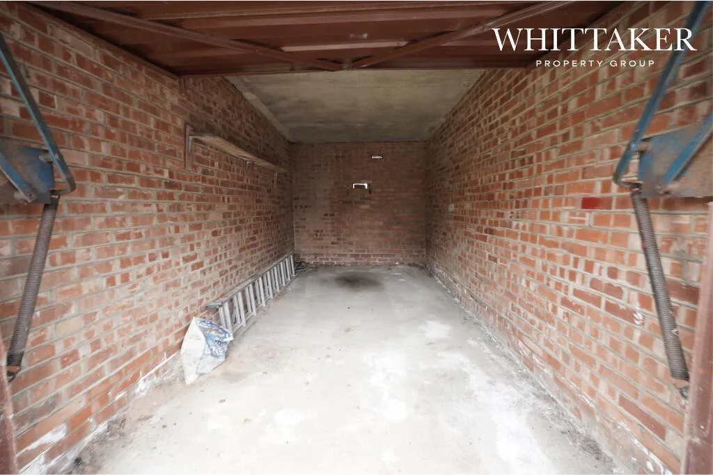 Lyndhurst Road gallery photo 11